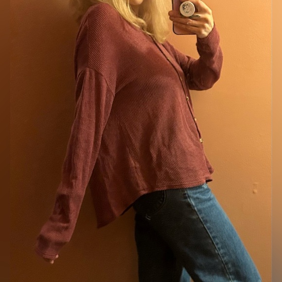 MUDD Oversized Burgundy Button Down - Picture 15 of 15